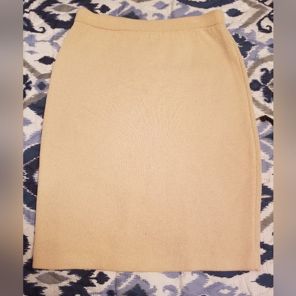 St. John Cream Pencil Skirt